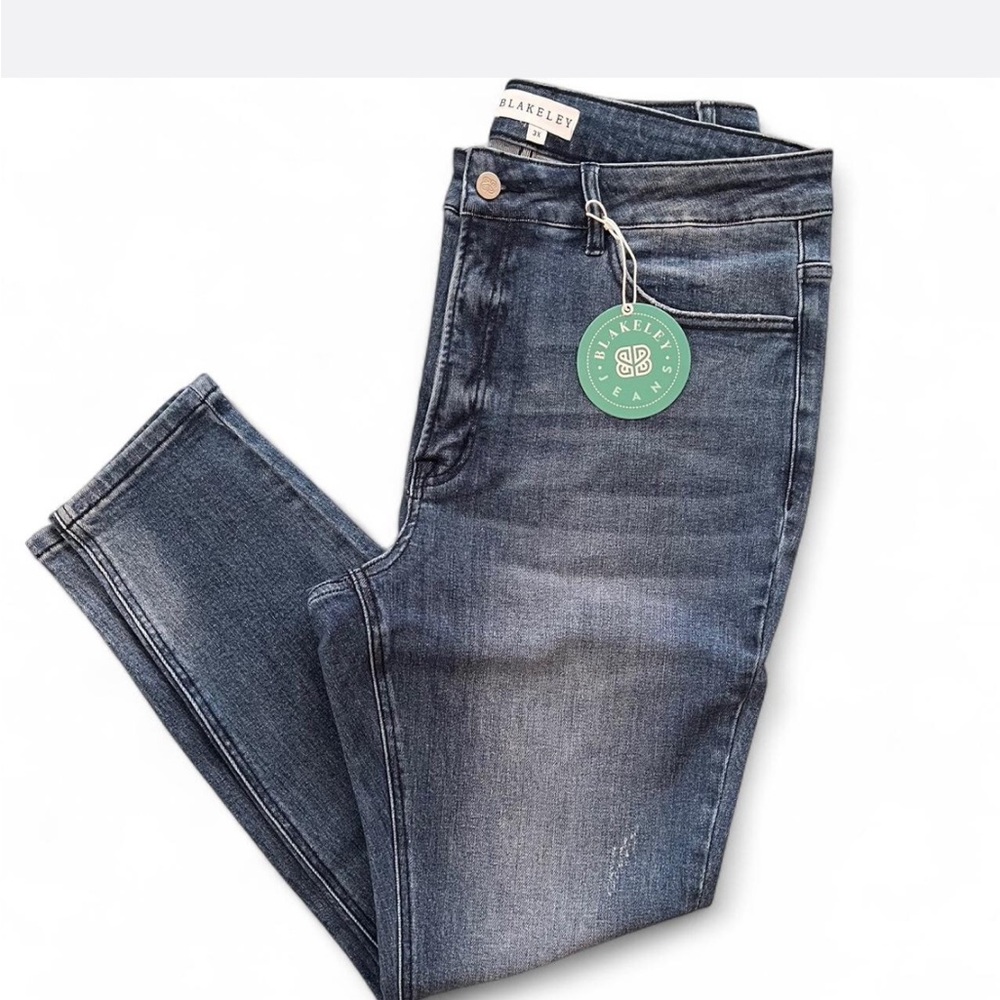 Blakeley 3X Dark Wash Skinny Jeans